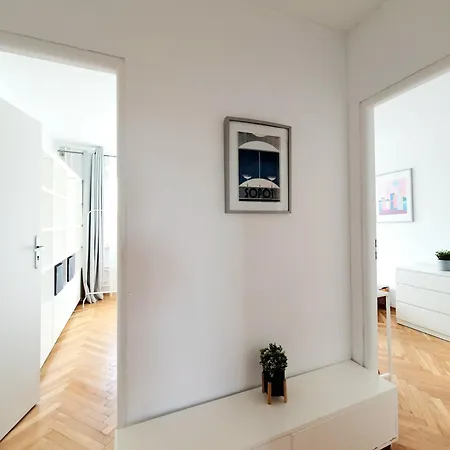 Duze Mieszkanie Na Plowcach