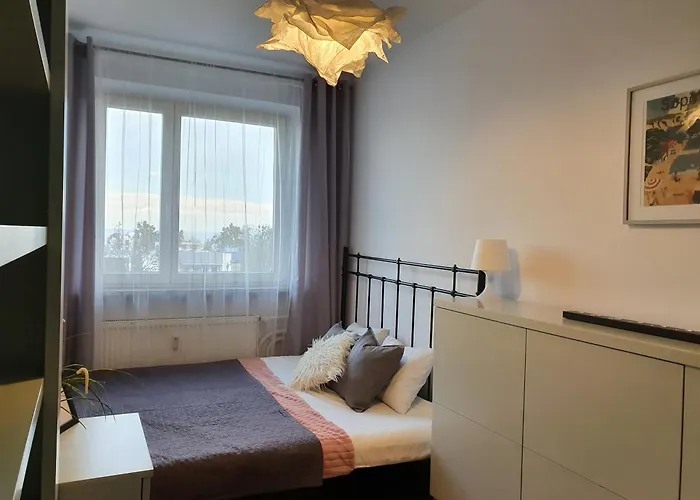 Duze Mieszkanie Na Plowcach * סופוט